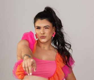 Geisa Carneiro do Bloco Gandahia volta ao cenario carnavalesco