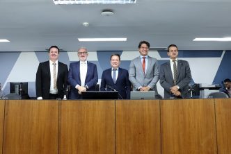 Mais uma comissao define liderancas Elizabete Guimaraes 19 2 25 Balcao News