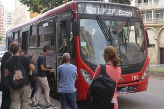Coluna MG 23 3 25 Felipe Couri TM