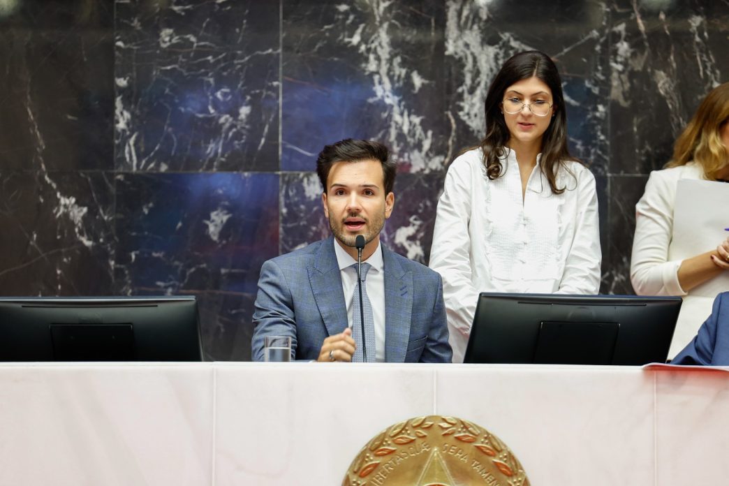 Tadeu Leite vai candidatar ao TCE