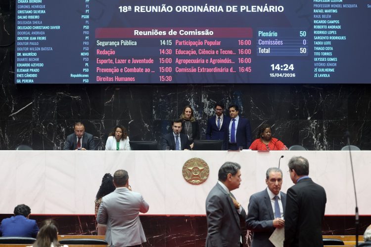 Janela partidária altera composição da ALMG com troca de 17 deputados