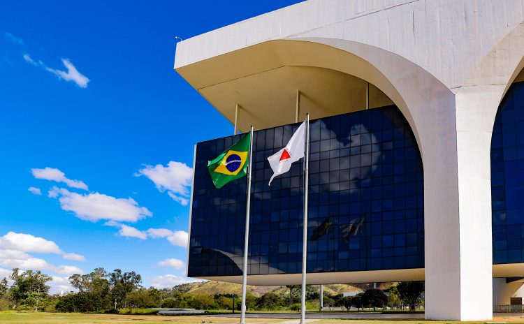 Governo de Minas paga R$ 104 milhões da dívida do Propag