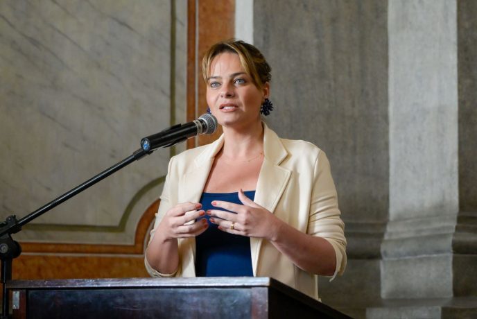 Barbara Botega Cesar Tropia