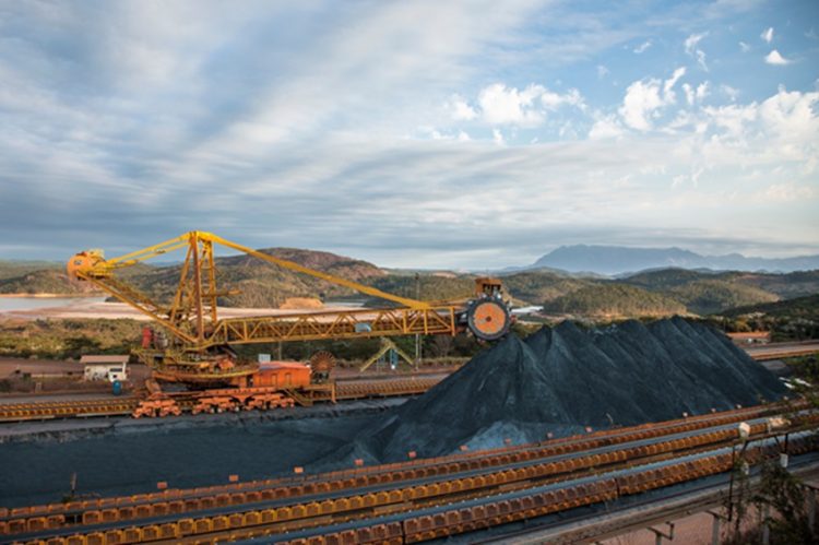 Produção industrial de Minas cresce 1,2% no ano