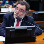 PT avalia lançar Patrus Ananias ao governo de Minas em 2026