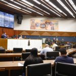 Câmara de BH aprova reaproveitamento de material escolar e projetos ambientais