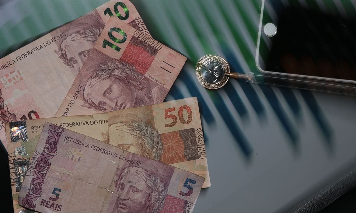 Dinheiro esquecido bancos Balcao News Marcello casal jr