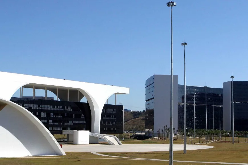 image 870x580 64921a597595a 1