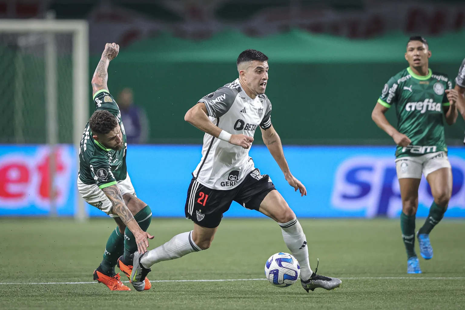 Atletico empata com o Palmeiras e cai na Libertadores Foto Pedro Souza CAM Balcao News