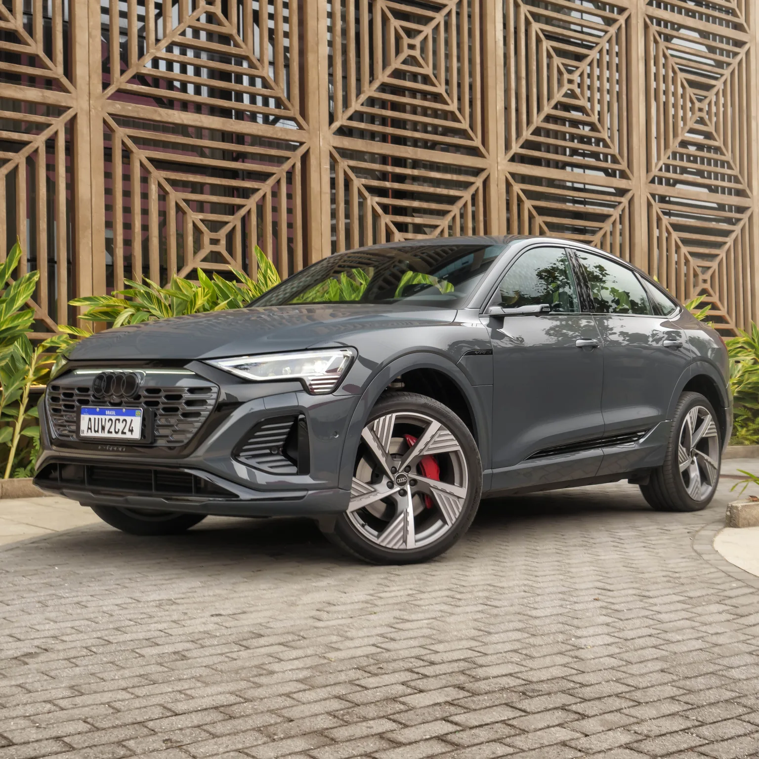 Audi Q8 e tron Sportback luxuoso e tecnologico Foto divulgacao Balcao News 001