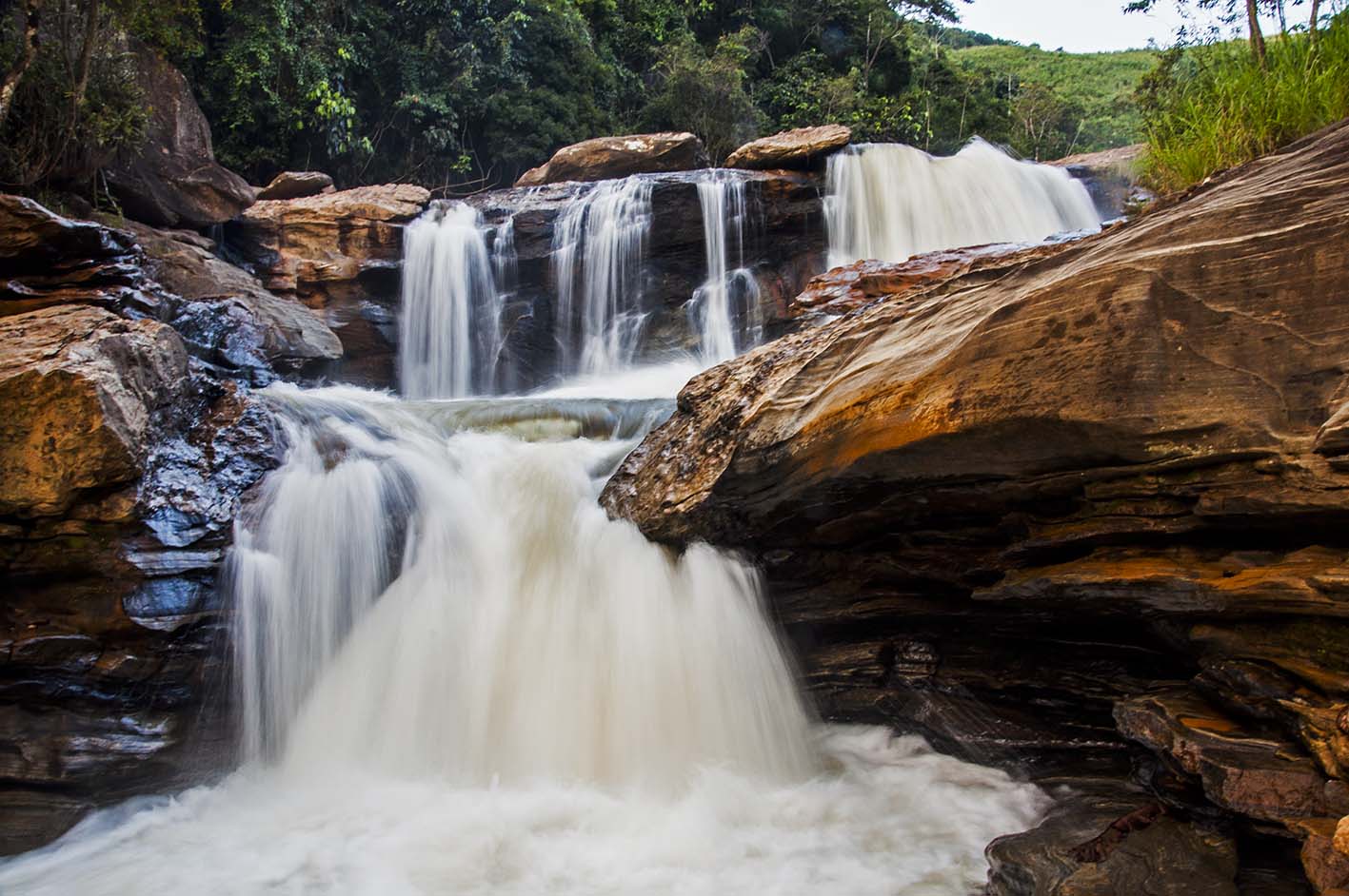 Cachoeira da Fumaca Foto turismosantossumontmg gov br
