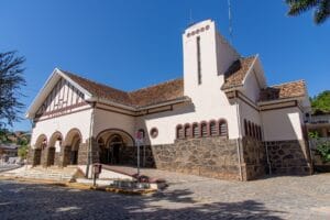 Estacao ferroviaria de Caxambu fot minasgeraiscom br 1