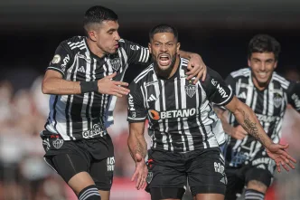 Hulk vibra muito com o golaco na cobranca de falta Foto Pedro Souza CAM Balcao News