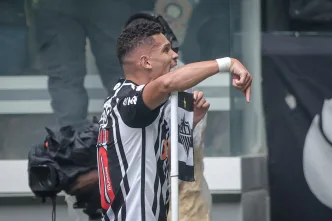 Paulinho marca o primeiro gol oficial na inauguracao da Arena MRV Balcao News