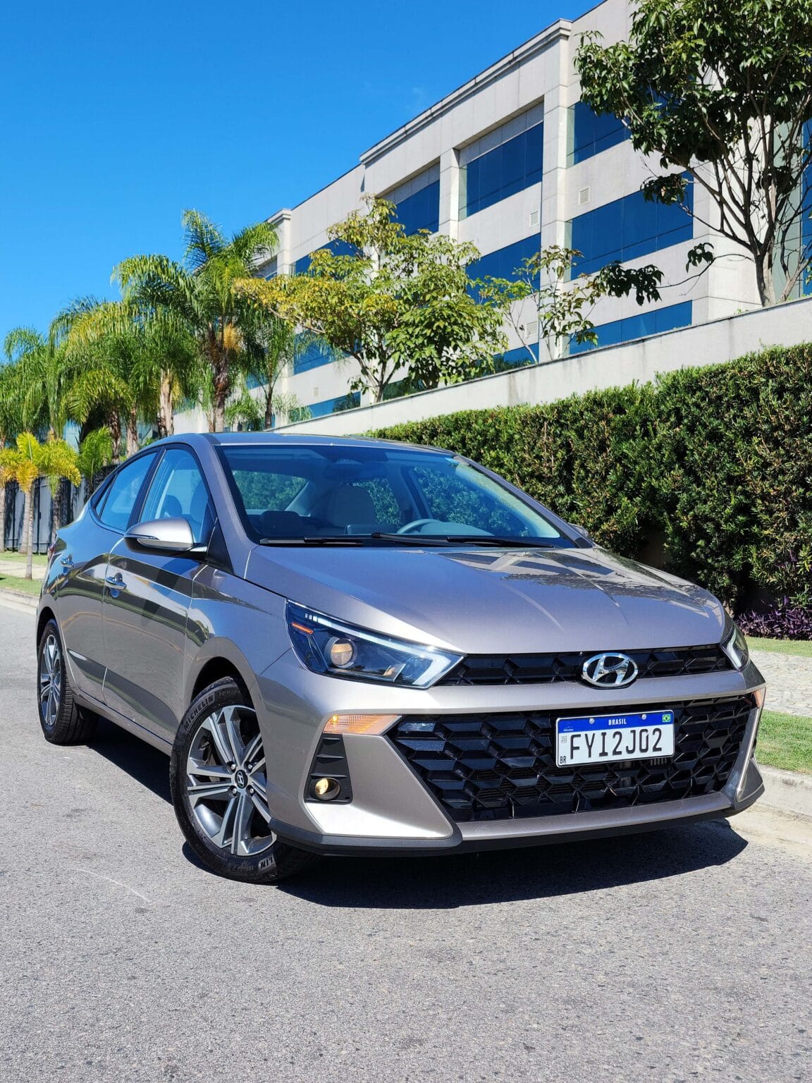 Hyundai HB20S Platinum Plus 10 turbo AT Balcao News 10