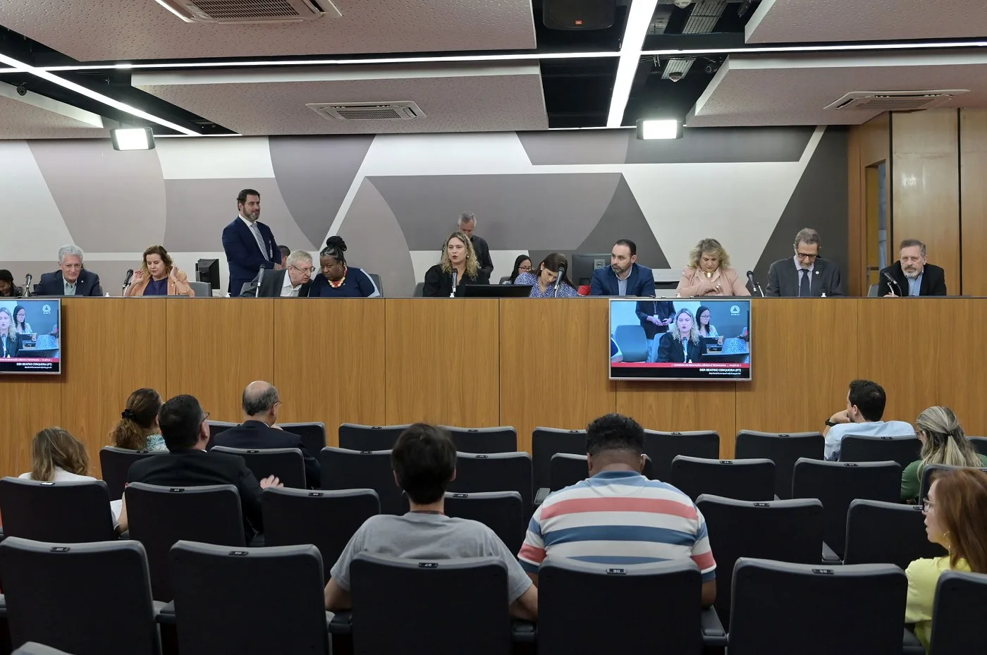 MG recebe 36 mi para Ciencia e teconologia Henriques Chendes 5 9 23