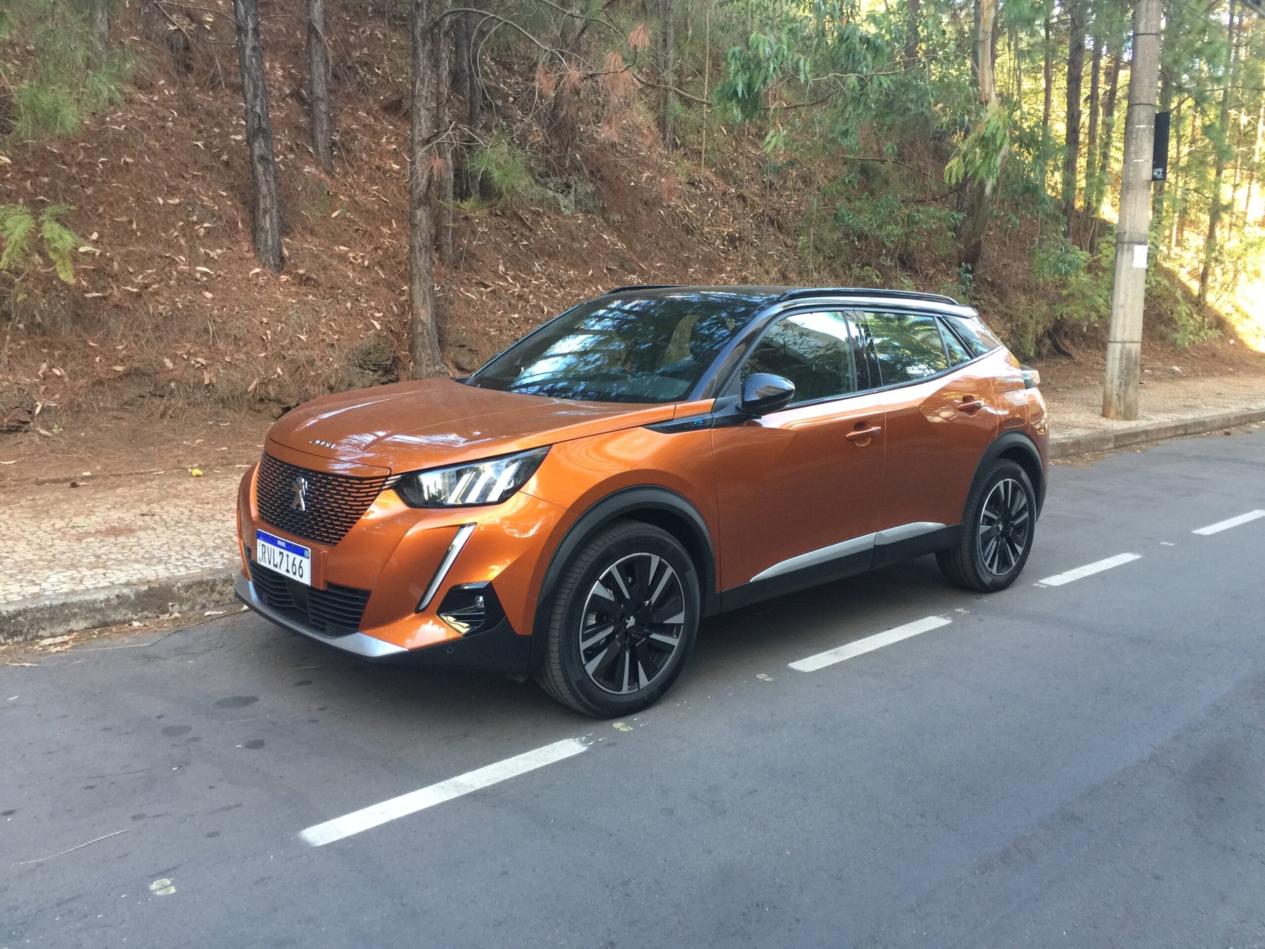 Peugeot e 2008 GT. Balcao News 01 scaled