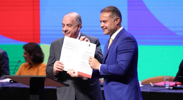Governo Federal e PBH acertam liberação de R$ 65 milhões para Anel Rodoviário 1 PBH e G. federal assinan acordo para obras no anel 8 2 24 Balcao News Rodrigo Clemente