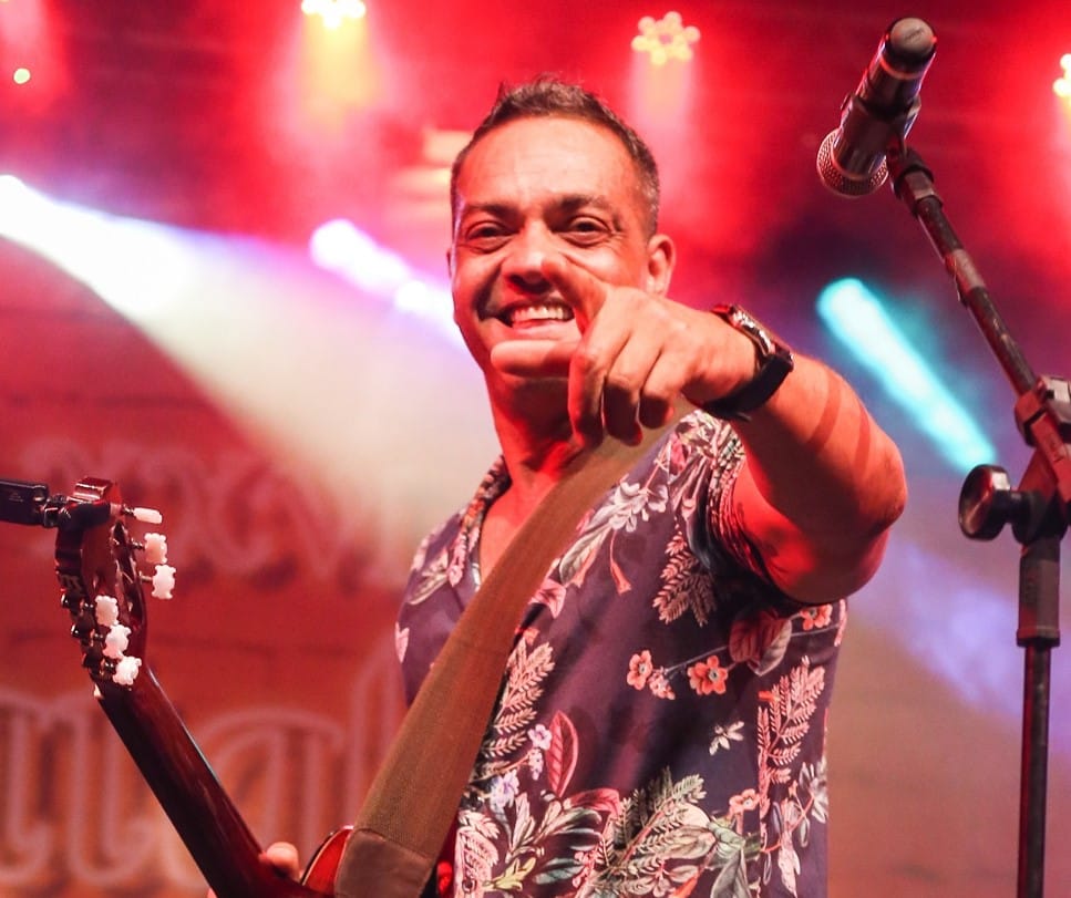 Joao Mauricio ex vocalista das bandas Cheiro de Amor e Kaoma Balcao News