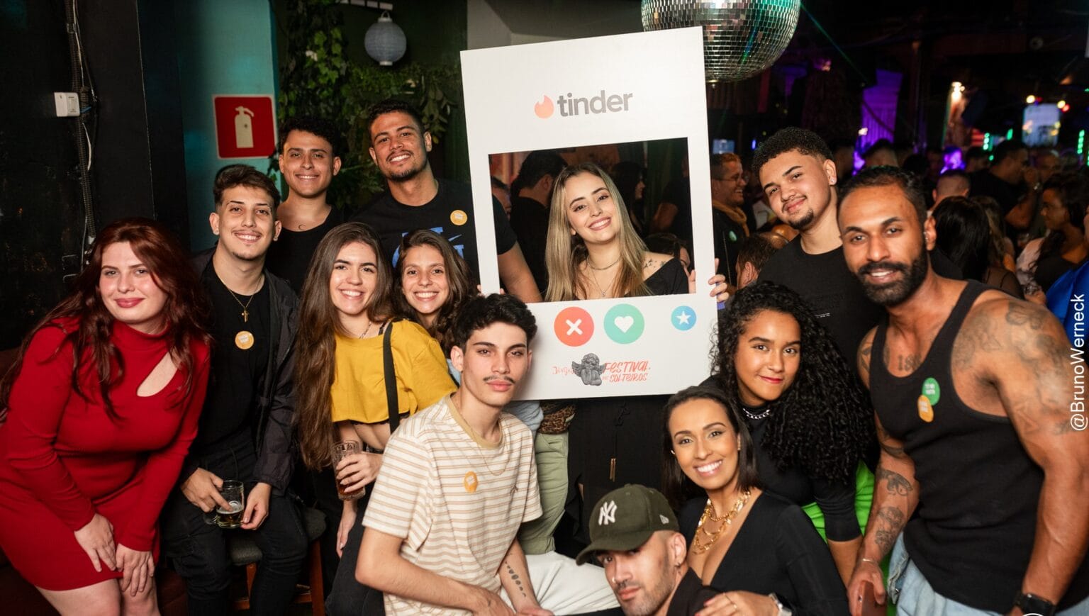 Tinder do Jangal e no Balcao News