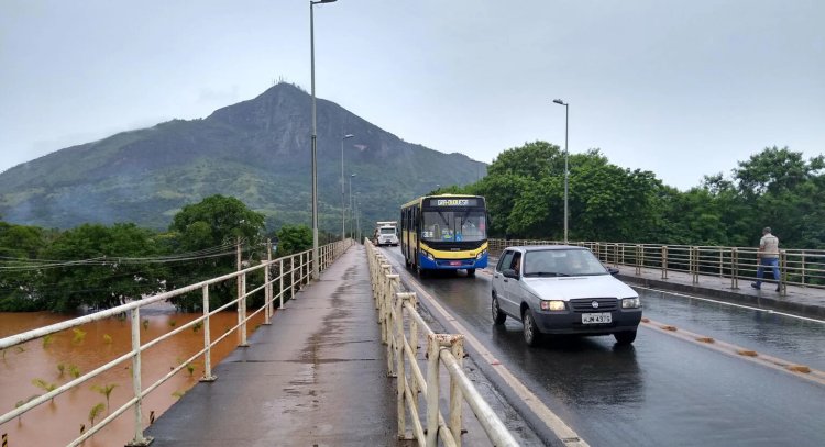 Coluna MG 18 2 25 Balcao News Tim Filho jC