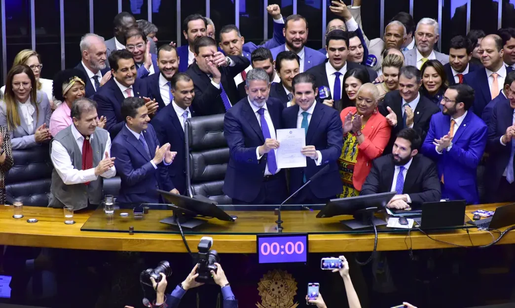 Hugo Mota e eleito pres da Camara Bruno Spada 2 2 25 Balcao News