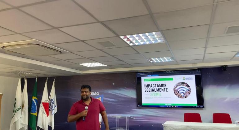 PBH referencia na inclusao digital idosos 17 2 25 Balcao News