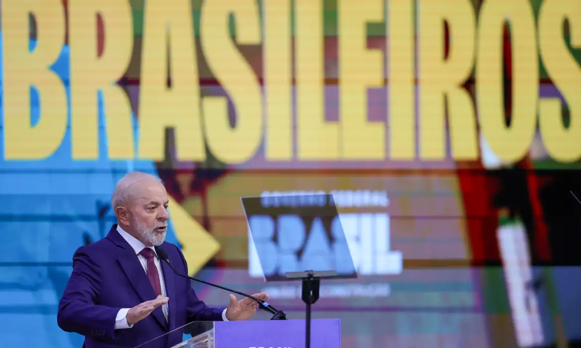 Governo antecipa 13 aposentados 5 4 25 Fabio0 Rodrigues Balcao News
