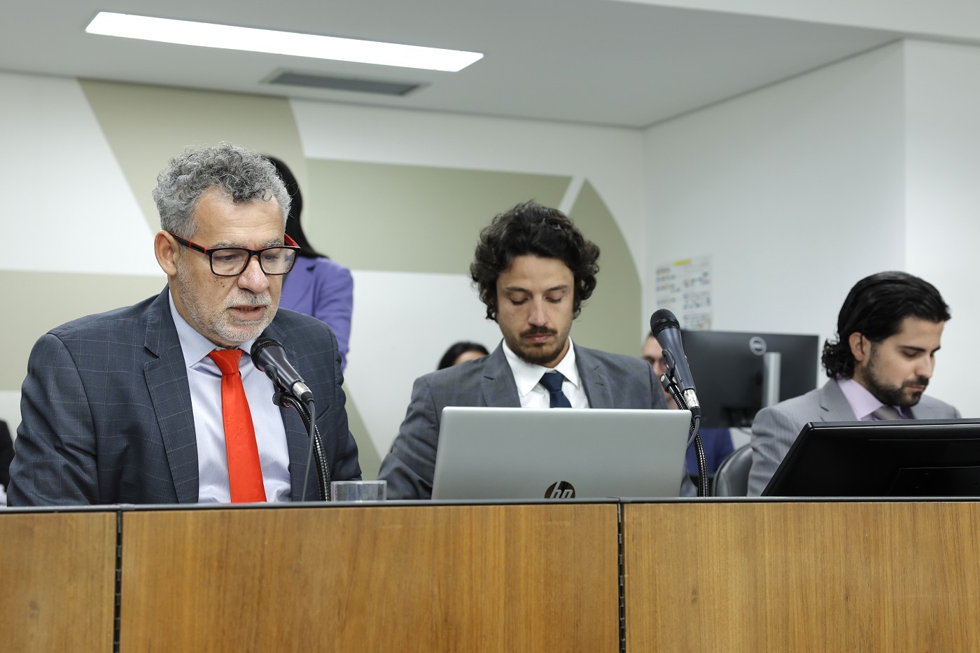 CCJ Almg aprova federeralizacao Codemge e 28 5 25 Guilherme Dardanhan Balcao News