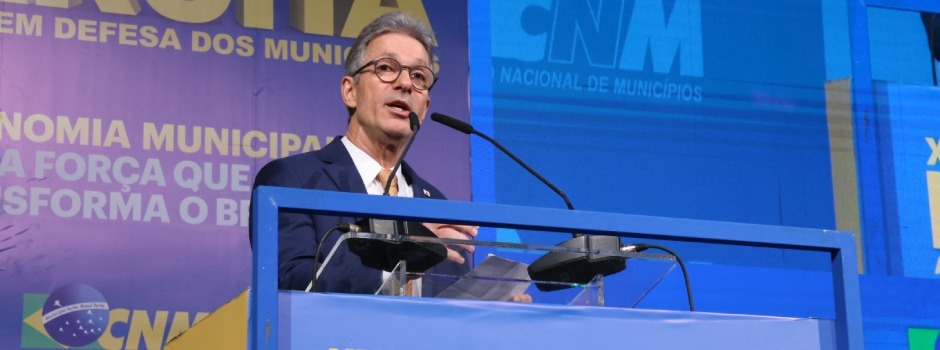 Zema Marcha dos Prefeitos Gil Leonardi Balcao News 21 5 25