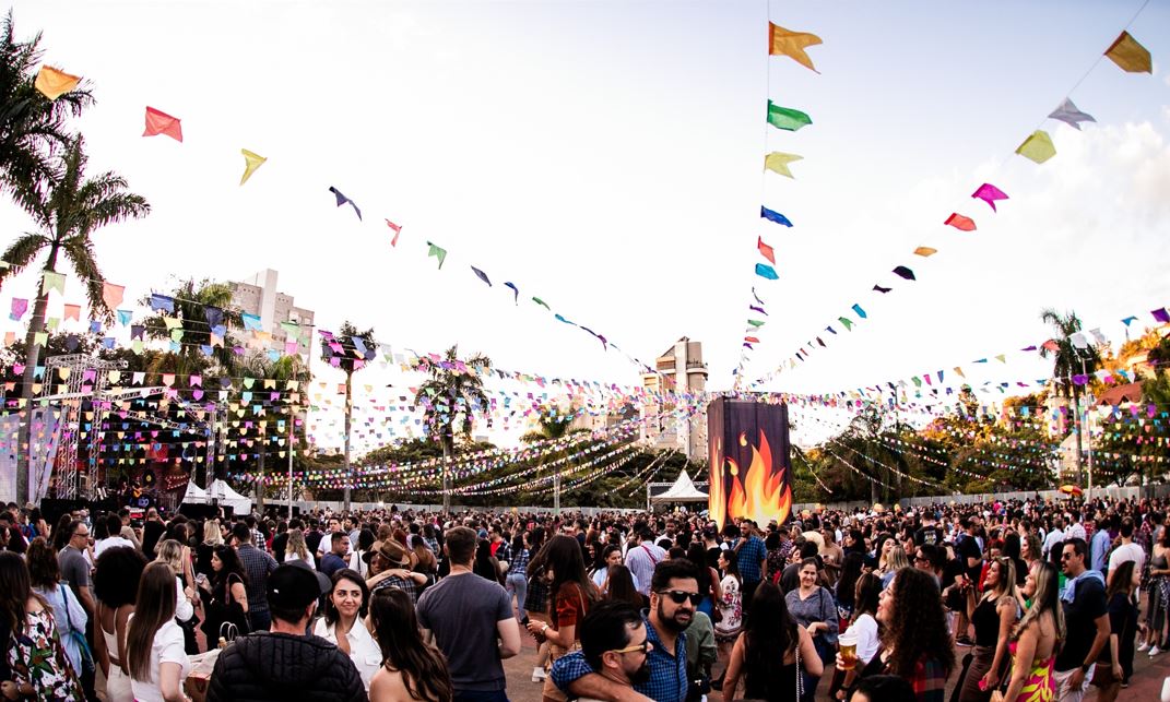 Arraia de Inverto Praca JK