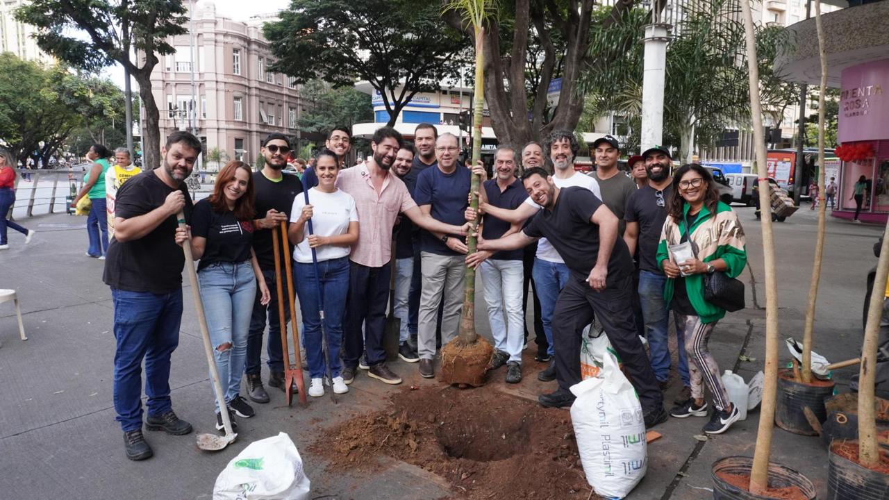 Plantio arvores CDL Jovem Estevao Balcao News 3 6 25