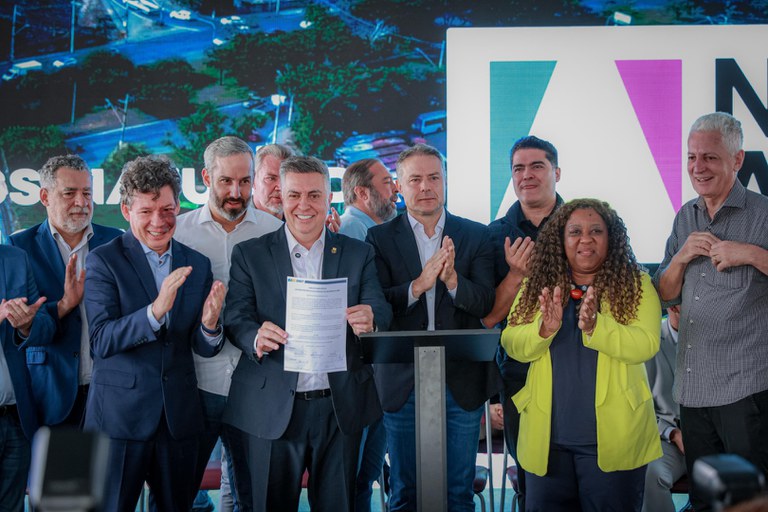 db81d3bf bcaf 4e1a 940a dd708ed9243f