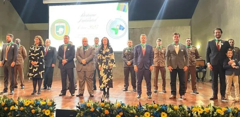 Artigos 21 7 25