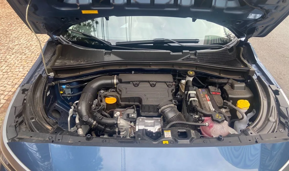 Fastback Hybrid 2025 1