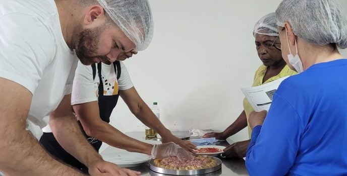 MG segundo lugar em vagas de emprego com carteira 28 8 25 Balcao News Armando Jr
