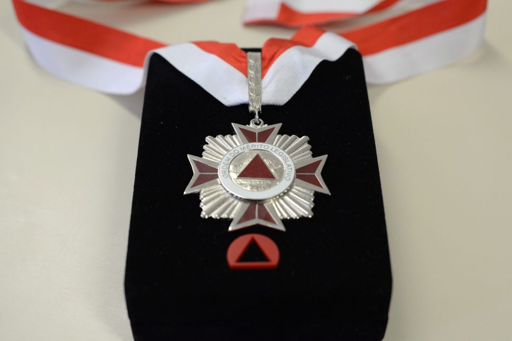 ALMG entrega Medalha do Merito Legislativo 12 9 25 Guilherme dardanhan Balcao News
