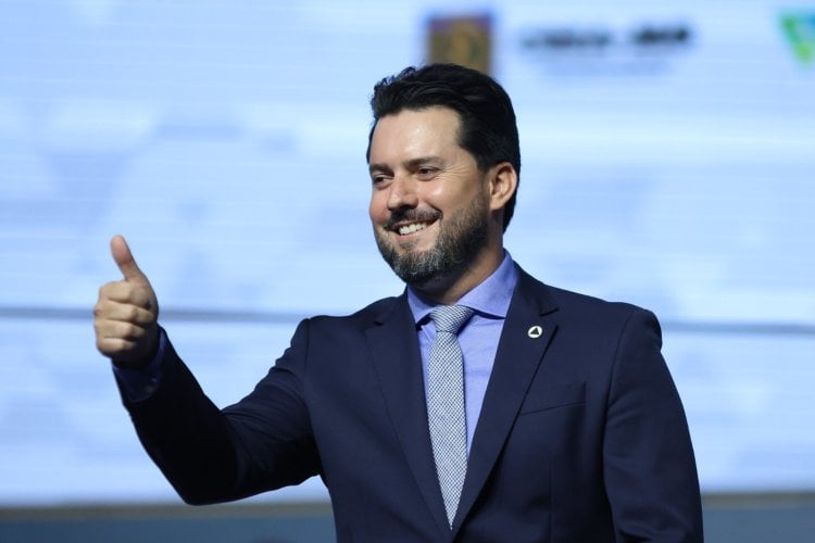 Artigos 2 9 25 Eduardo falcao Balcao News