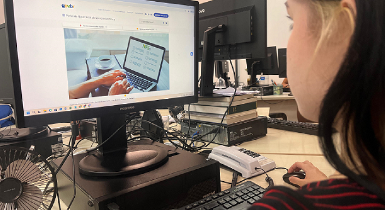 BH adere a Nota Fiscal de Servico Eletronica balcao News 20 9 25 1