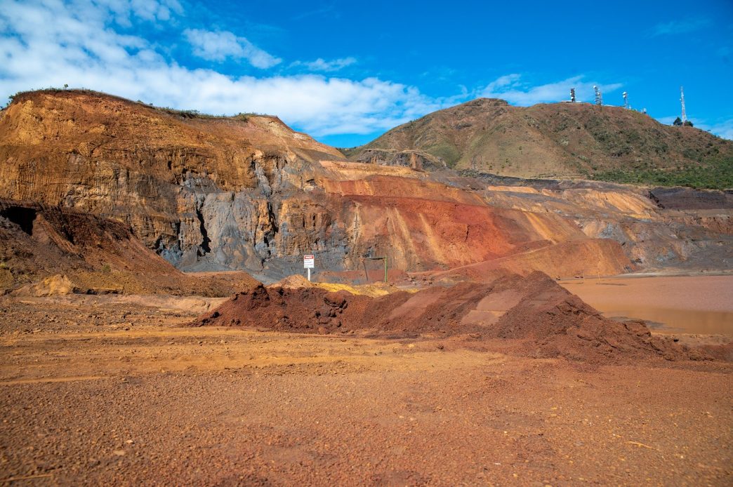 Deputados debatem impactos mineracao na Serra do Curral luiz Santana 24 9 25 Balcao News