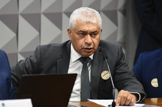 Relator da CPMI do INSS pede prisao de depoente Carlos Moura Balcao News 23 9 25