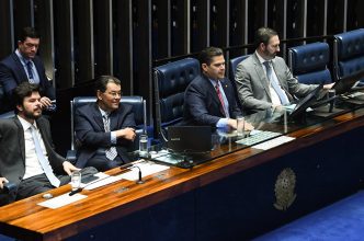 Senado aprova MP com novas regras setor eletrico Jonas Pereira Balcao News