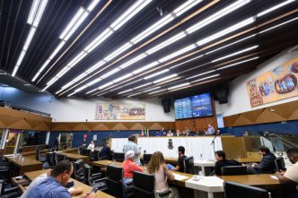 CMBH aprova em definitivo cardapio digital em bares e restaurantes Denis