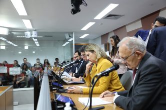 Pronto pl que propoe transferencia de imoveis para uniao Elisabete Guimaraes Balcao News