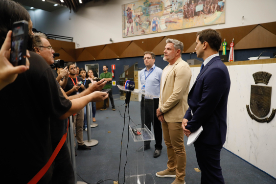 foto leticia oliveira cmbh