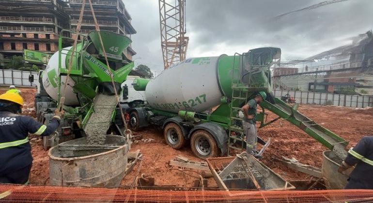 Obras de grande poirte PBH