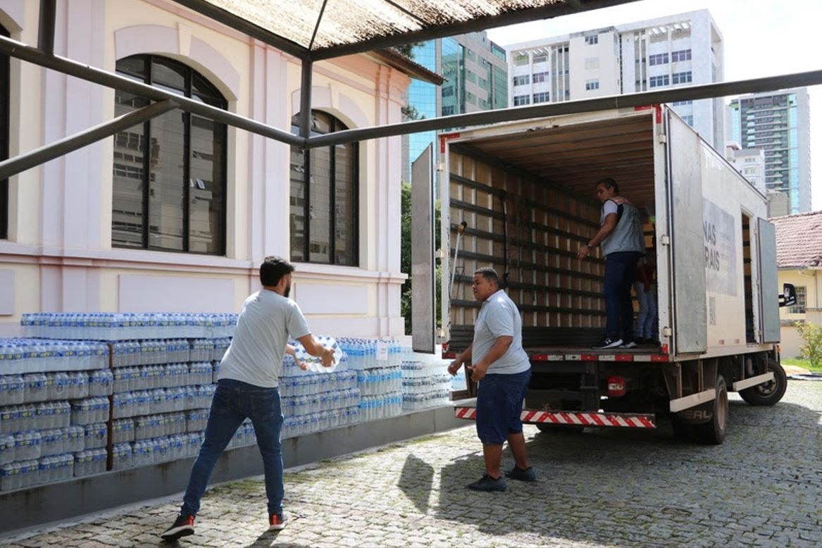 Servas atua do socorro emergencial ao recomeco