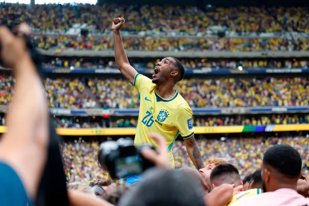 Brasil vira sobre Japao rafael Ribeiro