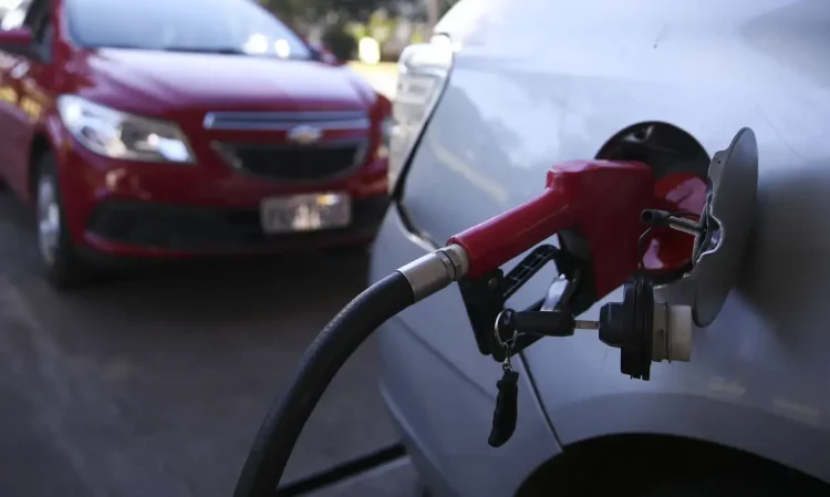 Bomba de gasolina José Cruz