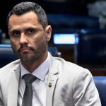 Cleitinho fica fora da corrida em MG